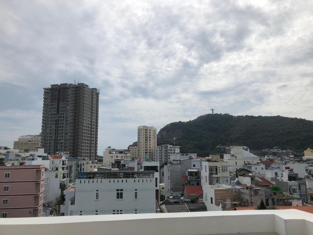Duc Trong Hotel Vung Tau Bagian luar foto
