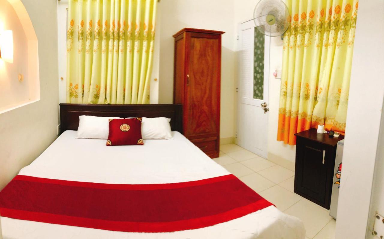 Duc Trong Hotel Vung Tau Bagian luar foto